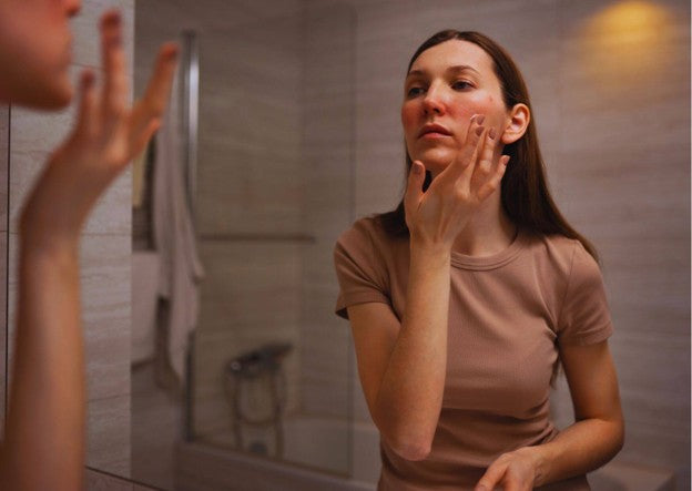 البشرة الحساسة دليل العناية الكاملة