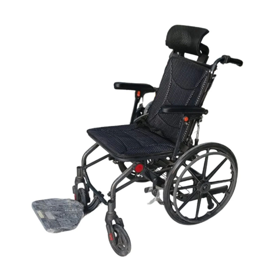 كرسي تنقل المونيوم خفيف الوزن مع ظهر متحرك وساند للرأس وكفرات خلفية كبيرة | صيدلية.كوم.