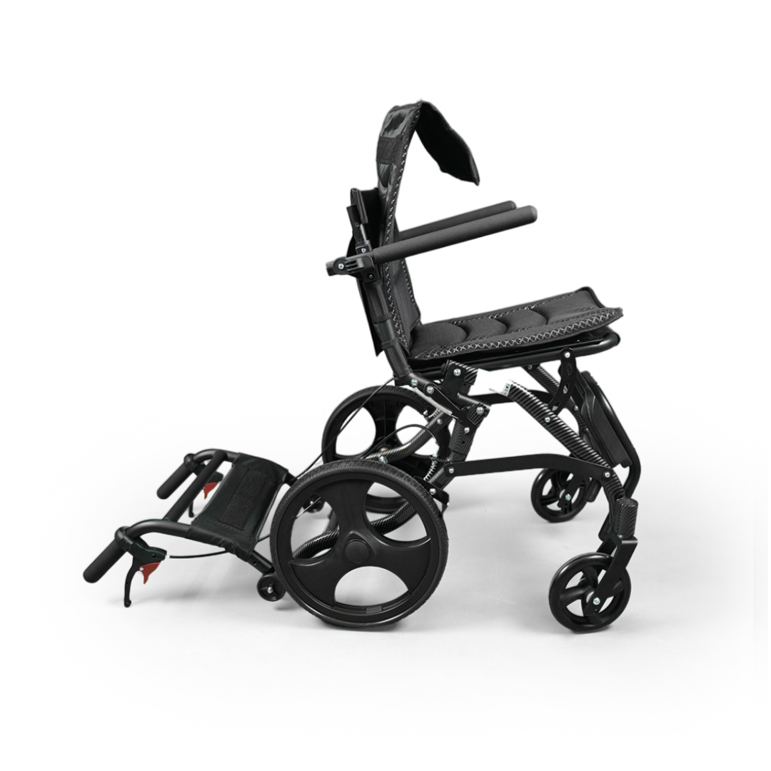 كرسي تنقل فايبر خفيف الوزن ينطوي مقاس 45 سم |  صيدلية.كوم.