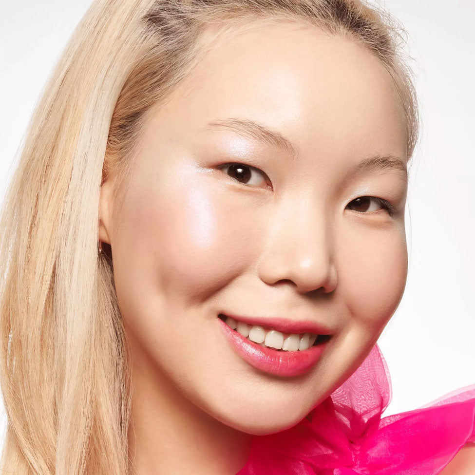 ايسنس كريم أساس اي لوف فلوليس 30 - 30 مل | صيدلية.كوم.