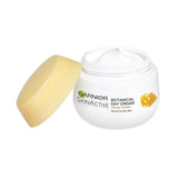 Garnier natural day cream with flower honey moisturizes and nourishes 50 ml
