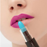 مود ماتشر روج سحري لامع ازرق فاتح