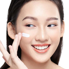 ايفلين مجموعه العنايه بالبشره وايت برستيج الجمال النقي غسول 50 مل +سيروم 18 مل + كريم 50 مل | صيدلية.كوم.