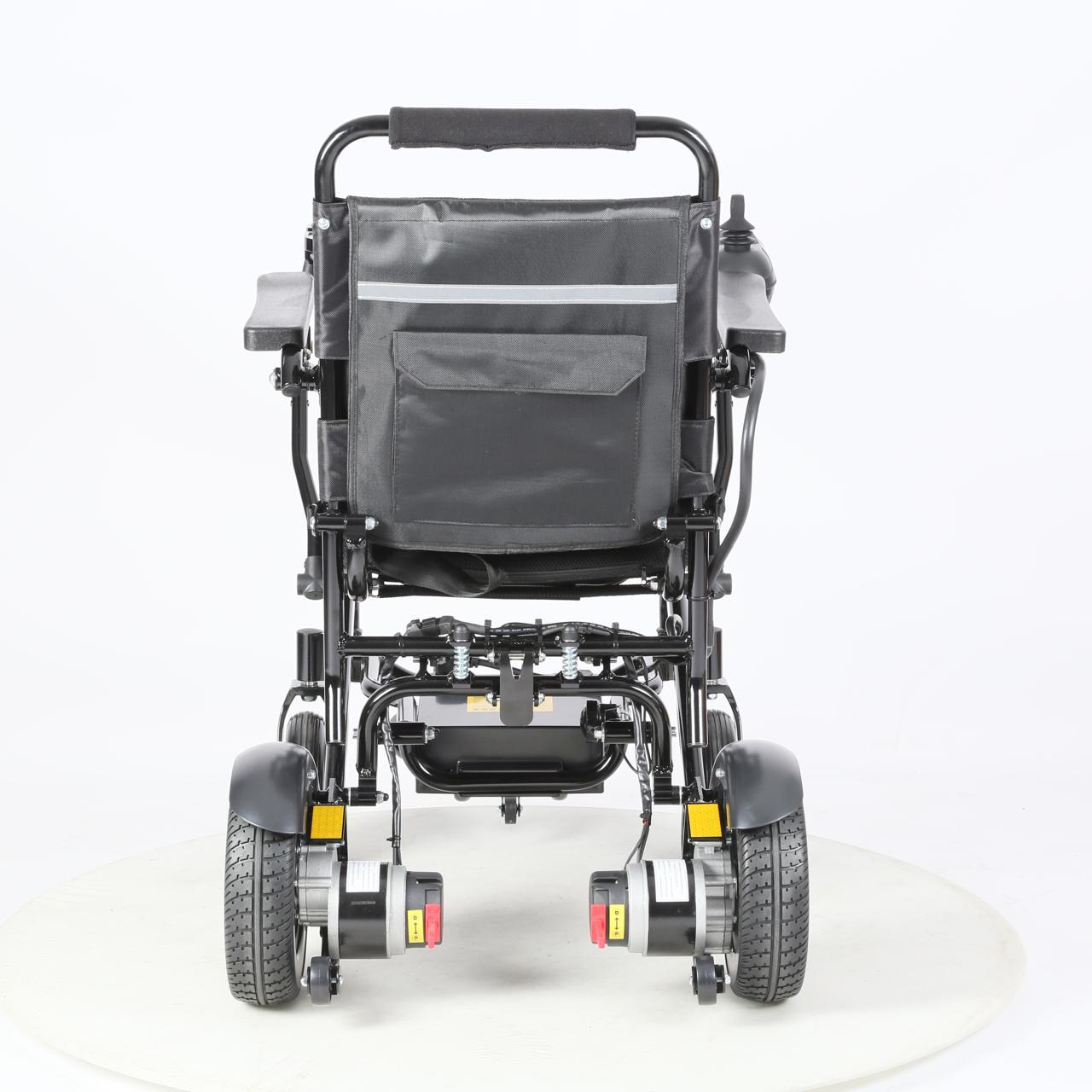 كرسي كهربائي خفيف الوزن قابل للطي DG | صيدلية.كوم.