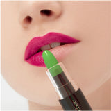 مود ماتشر روج سحري لامع اخضر