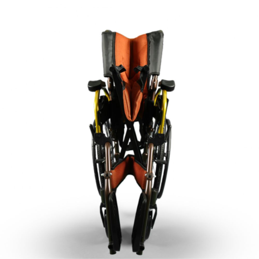 كرسي متحرك يدوي المونيوم ذهبي 18 انش | صيدلية.كوم.