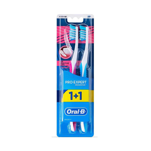 اورال بي فرشاة أسنان للثة الحساسة 35 أكثر نعومة