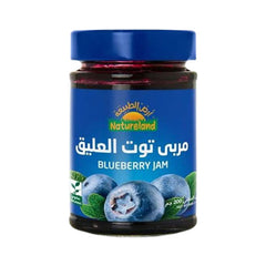 أرض الطبيعة مربي توت العليق