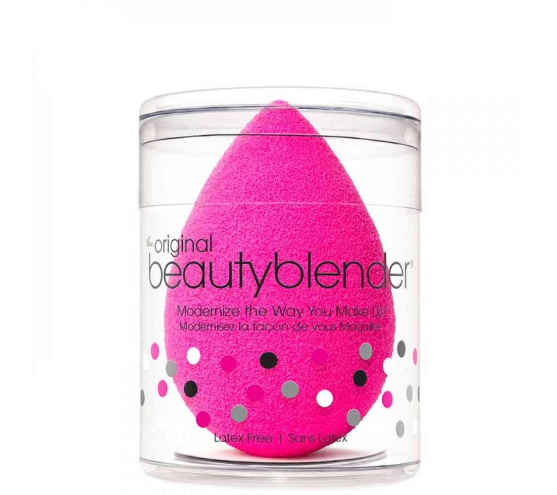 بيوتي بلندر إسفنجة مستحضرات تجميل.