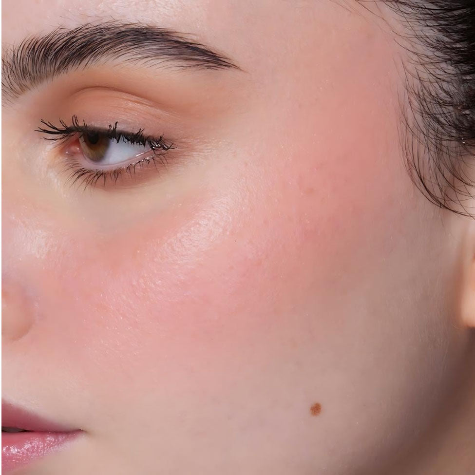 لوكا احمر الخدود وردي فاتح 01 |  صيدلية.كوم.