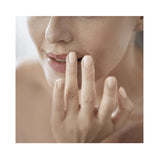 فازلين لعلاج الشفاة بالورد وزيت اللوز