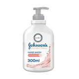 جونسون سائل تنظيف اليدين بزهر اللوز