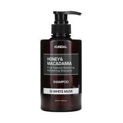 كوندال شامبو شعر العسل والمكاديميا بالمسك الأبيض