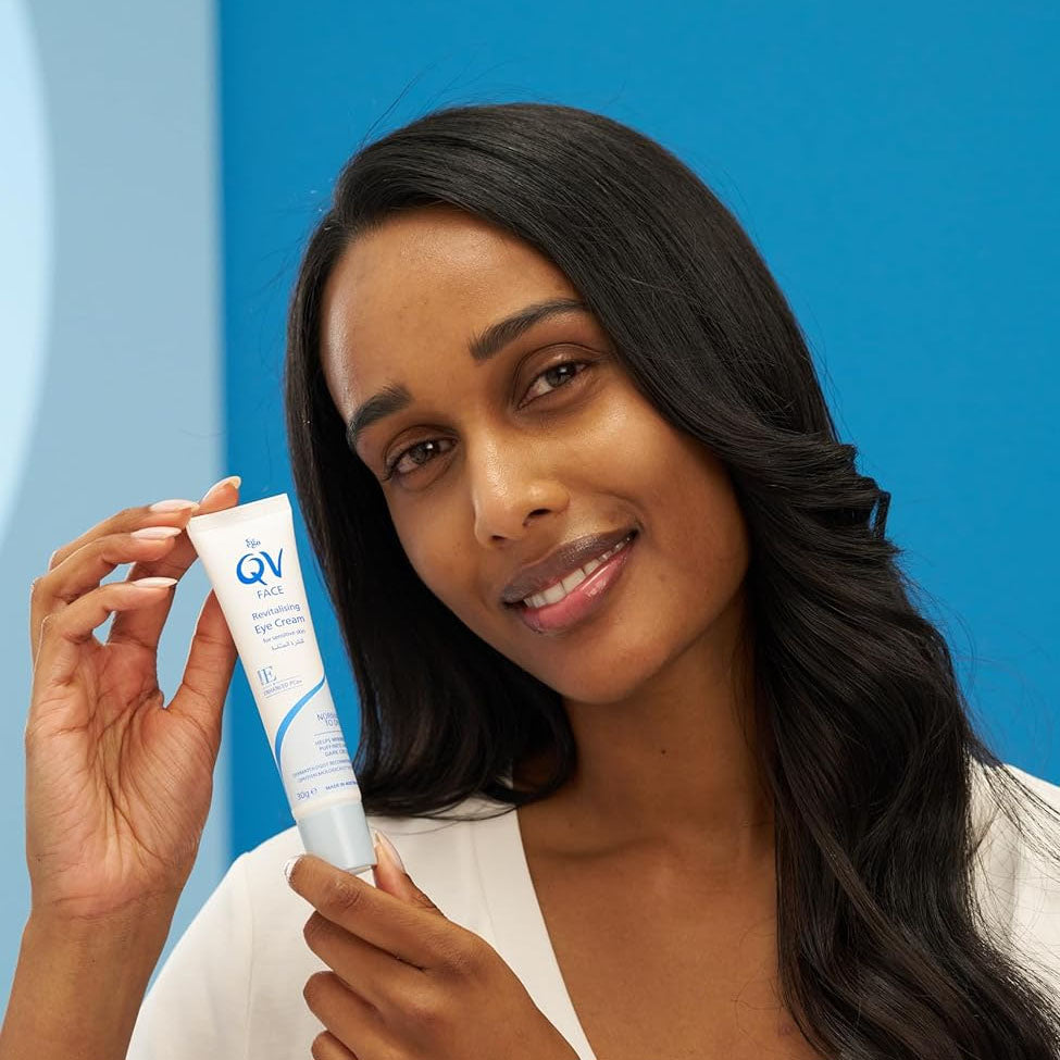 QV كريم منشط لمنطقة حول العين 30 جم | صيدلية.كوم.
