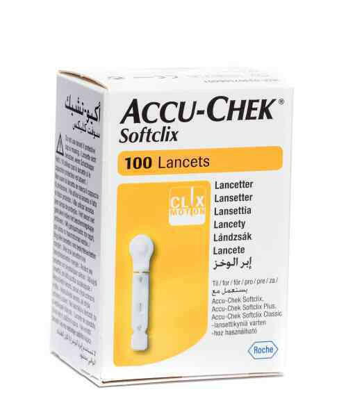 اكيو تشيك ابر وخز سوفت كليكس 100 قطعة.