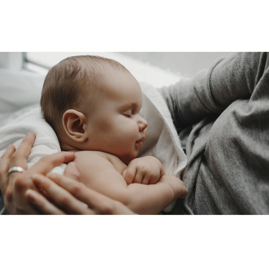 جل زيتي للأطفال برائحة منعشة من نونو 200 مل