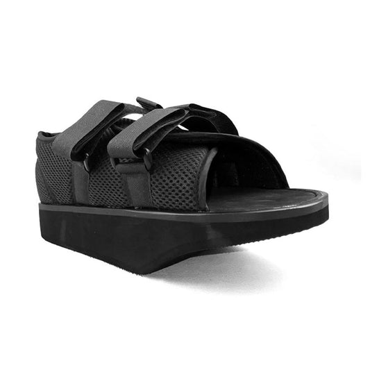 Medical shoe for diabetic patients