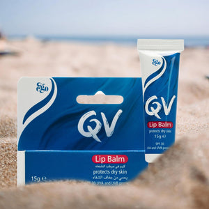 QV مرطب شفايف بعامل حماية من الشمس