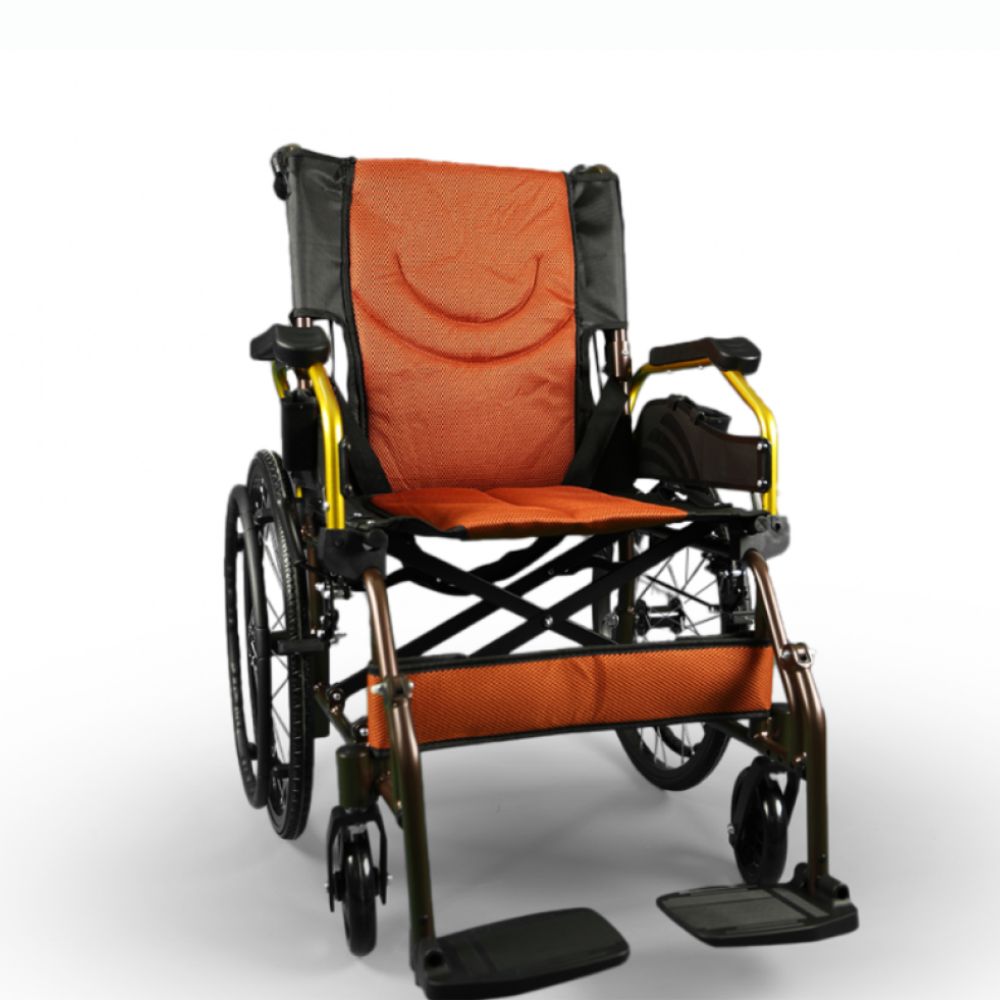 كرسي متحرك يدوي المونيوم ذهبي 18 انش |  صيدلية.كوم.