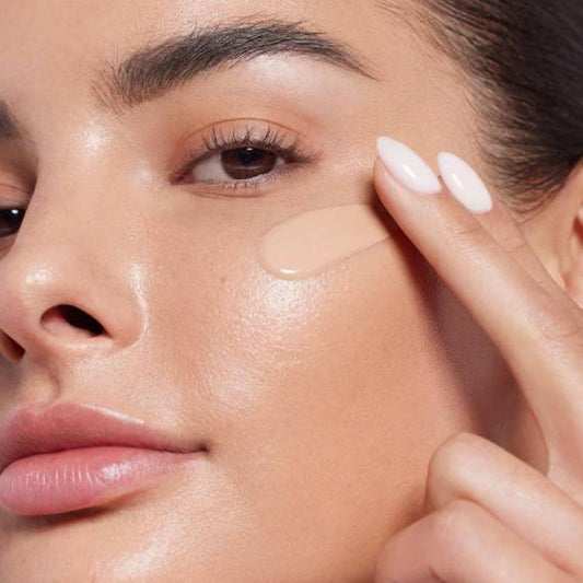 لوكا كريم اساس دريمي قلووي سكين الترا ويتليس موكا متوسط طبيعي 04 |  صيدلية.كوم.