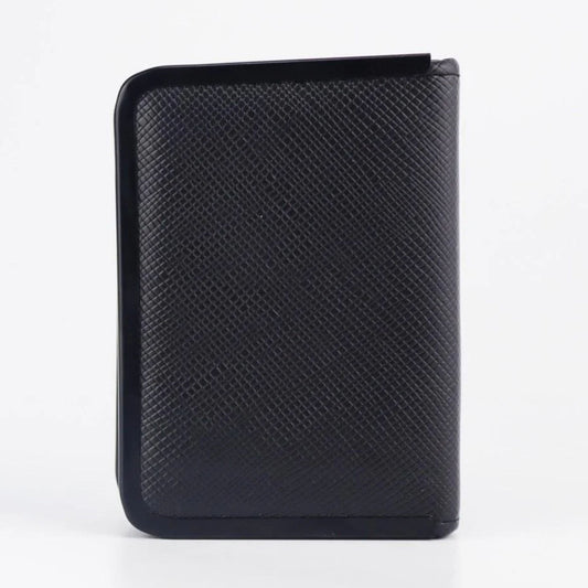 لوفيان مجموعة للعناية بالأظافر بي تي 011