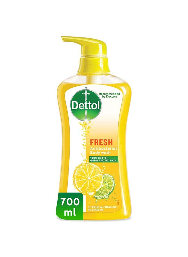 700 700